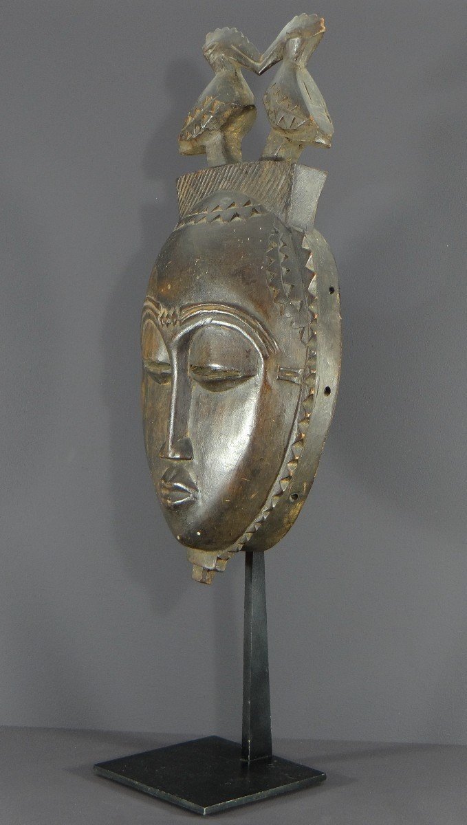 Ivory Coast, Yaouré People, Circa 1950, Anthropomorphic Dance Mask, "dyé" Society.-photo-1