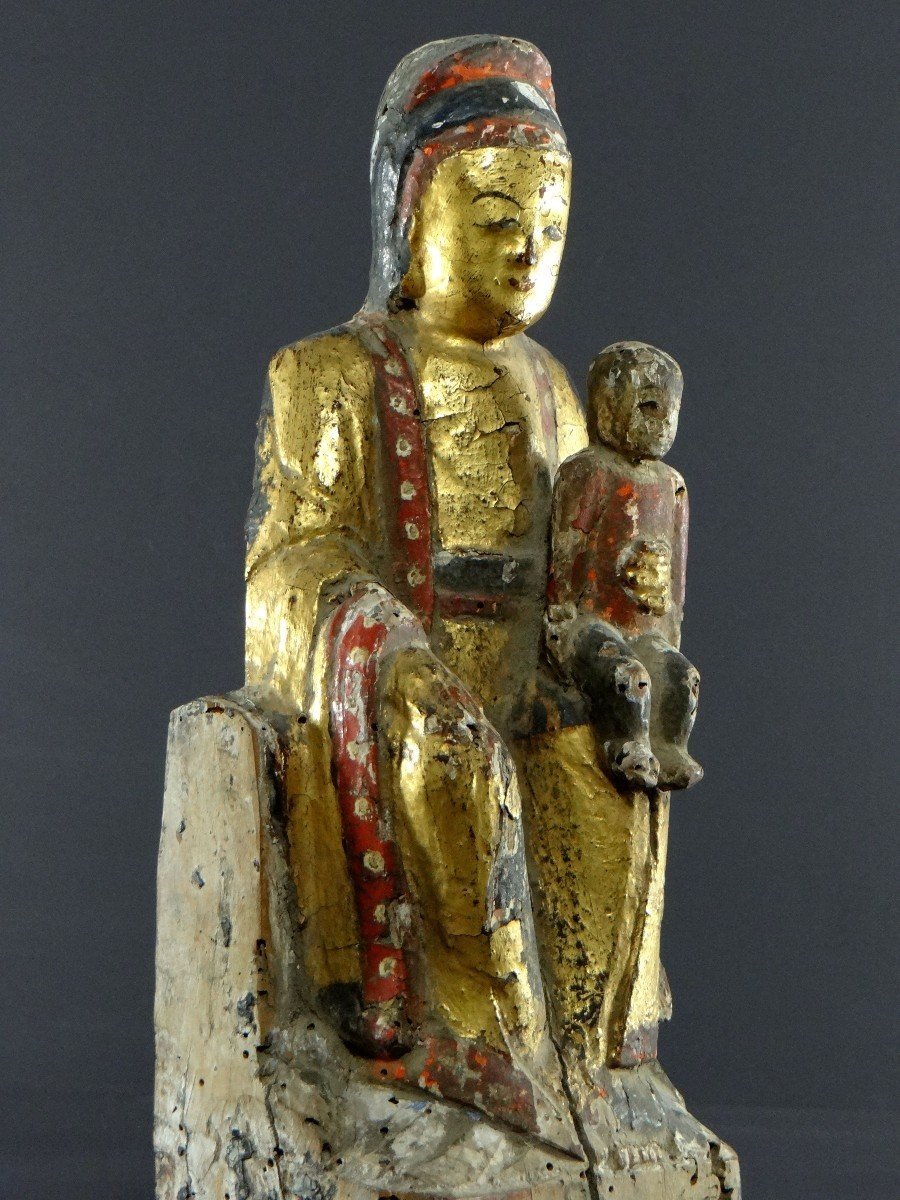 China, Late Ming Period, Early Qing Period, 17th Century, Kouan Yin Statue In Lacquered And Gilded Wood.-photo-1