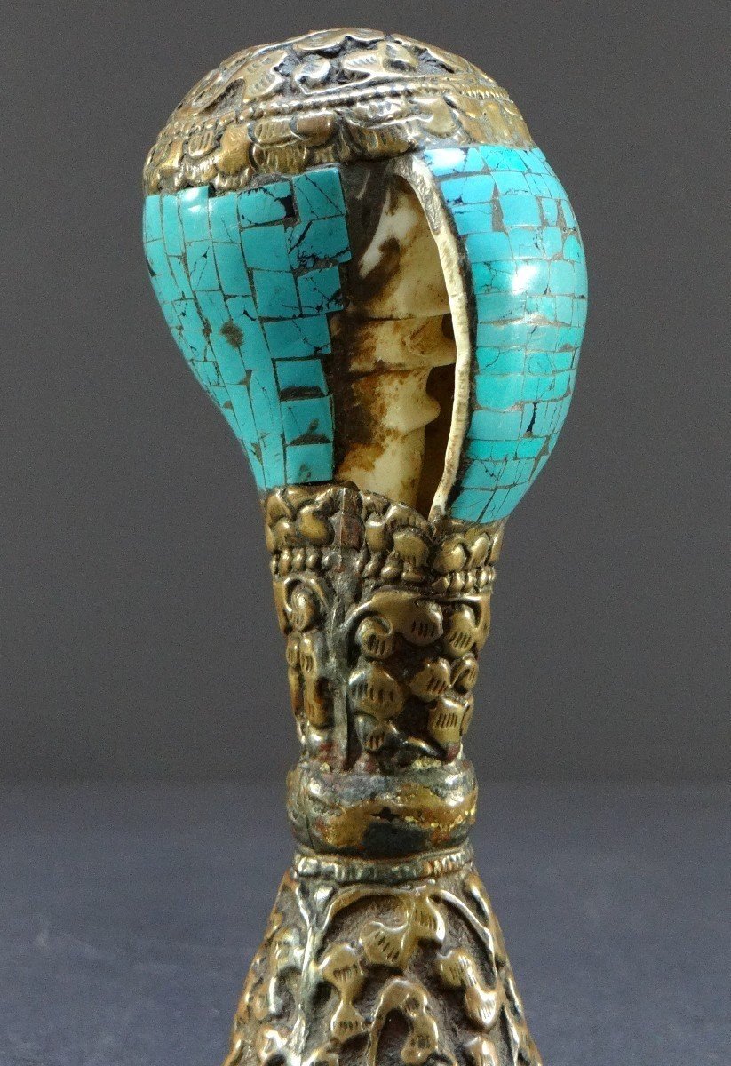 Tibet, Early 20th Century, Repoussé Copper And Turquoise Seal On A Shell Base-photo-2