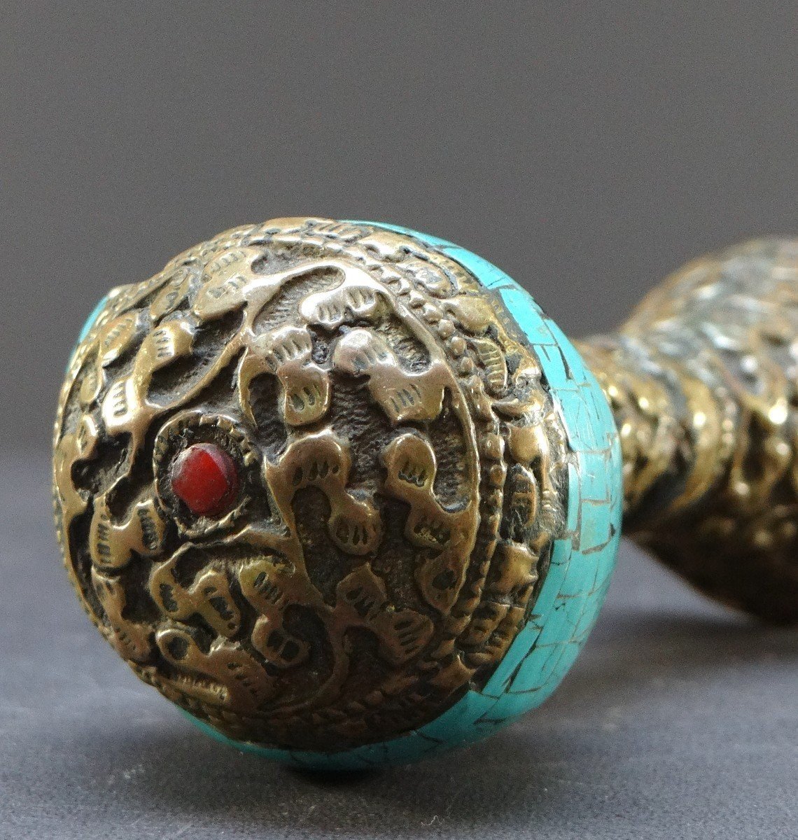 Tibet, Early 20th Century, Repoussé Copper And Turquoise Seal On A Shell Base-photo-5