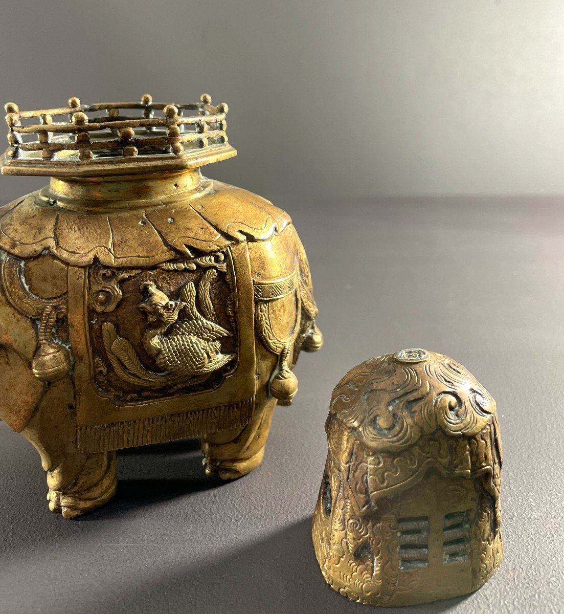 China, First Third Of The 20th Century, Bronze Incense Burner With Gilded Patina Depicting An Elephant-photo-5