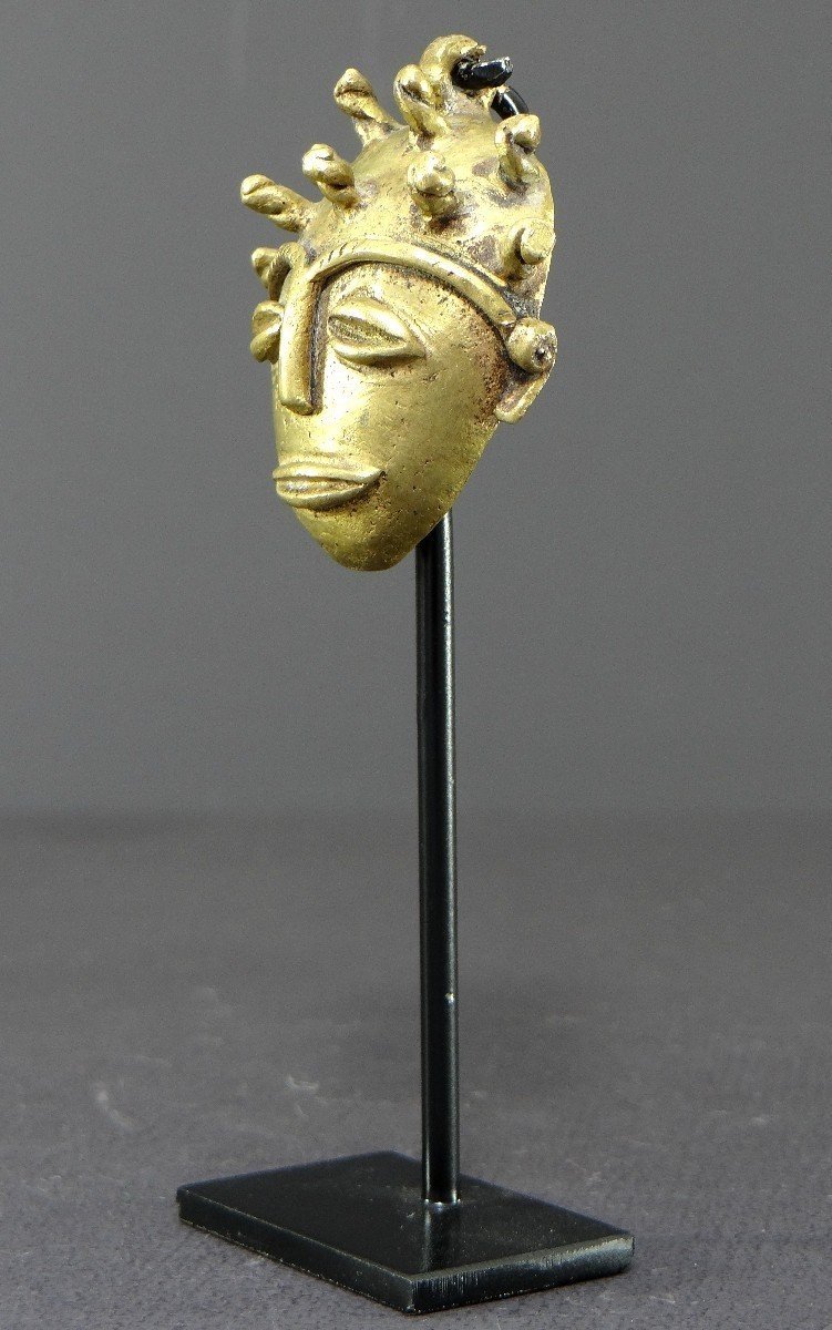 Côte d'Ivoire, Peuple Baoulé, Années 1950/1960, Masque Miniature Anthropomorphe En Bronze.-photo-2