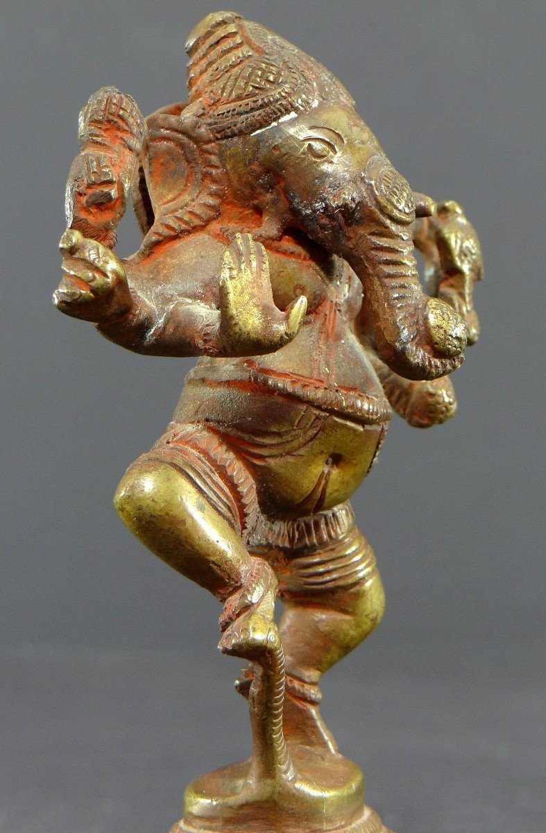 Inde, Premier Tiers Du XXème Siècle, Statuette De Ganesh En Bronze.-photo-2