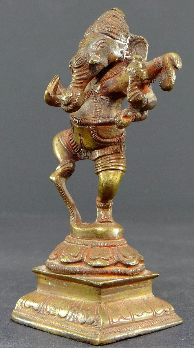 Inde, Premier Tiers Du XXème Siècle, Statuette De Ganesh En Bronze.-photo-1