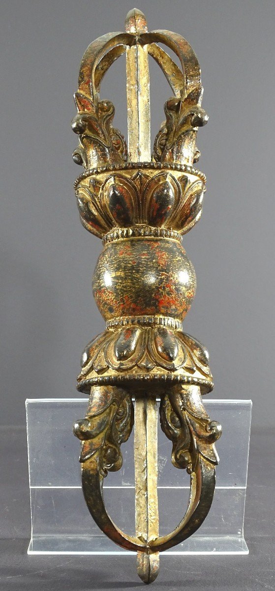 Tibet, End Of The 19th Century, Important Lama Vajra In Lacquered And Gilded Bronze. -photo-2