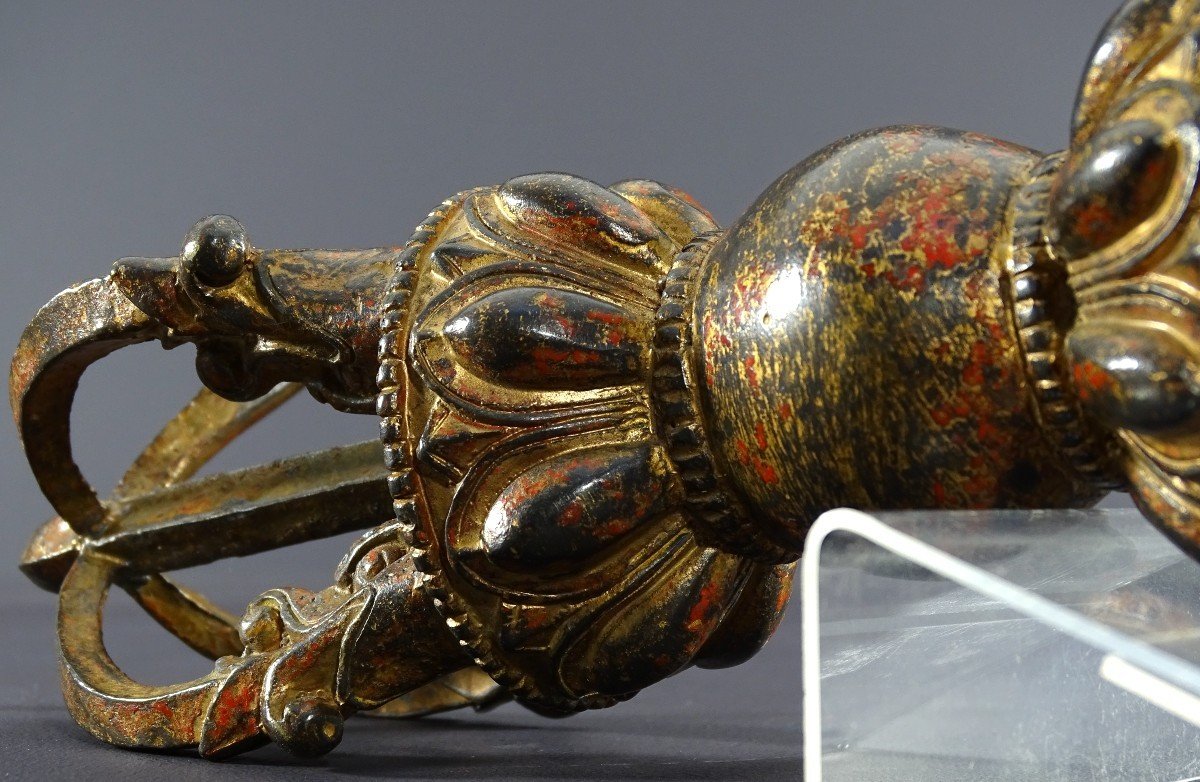 Tibet, End Of The 19th Century, Important Lama Vajra In Lacquered And Gilded Bronze. -photo-4