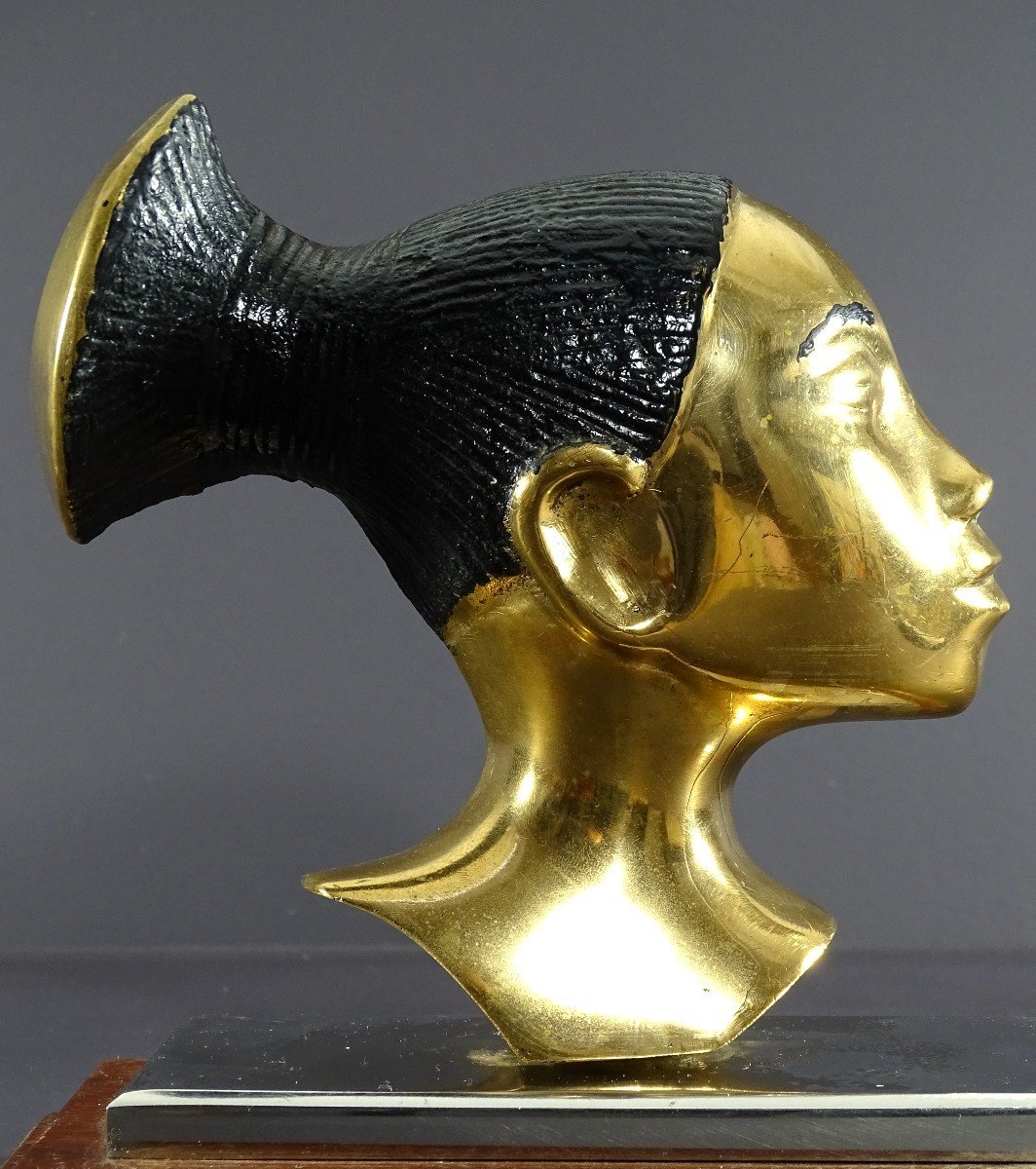 France, Années 1930/1950, Profil De Femme Mangbetu En Bronze Sur Socle Métal Chromé Et Bois.-photo-1