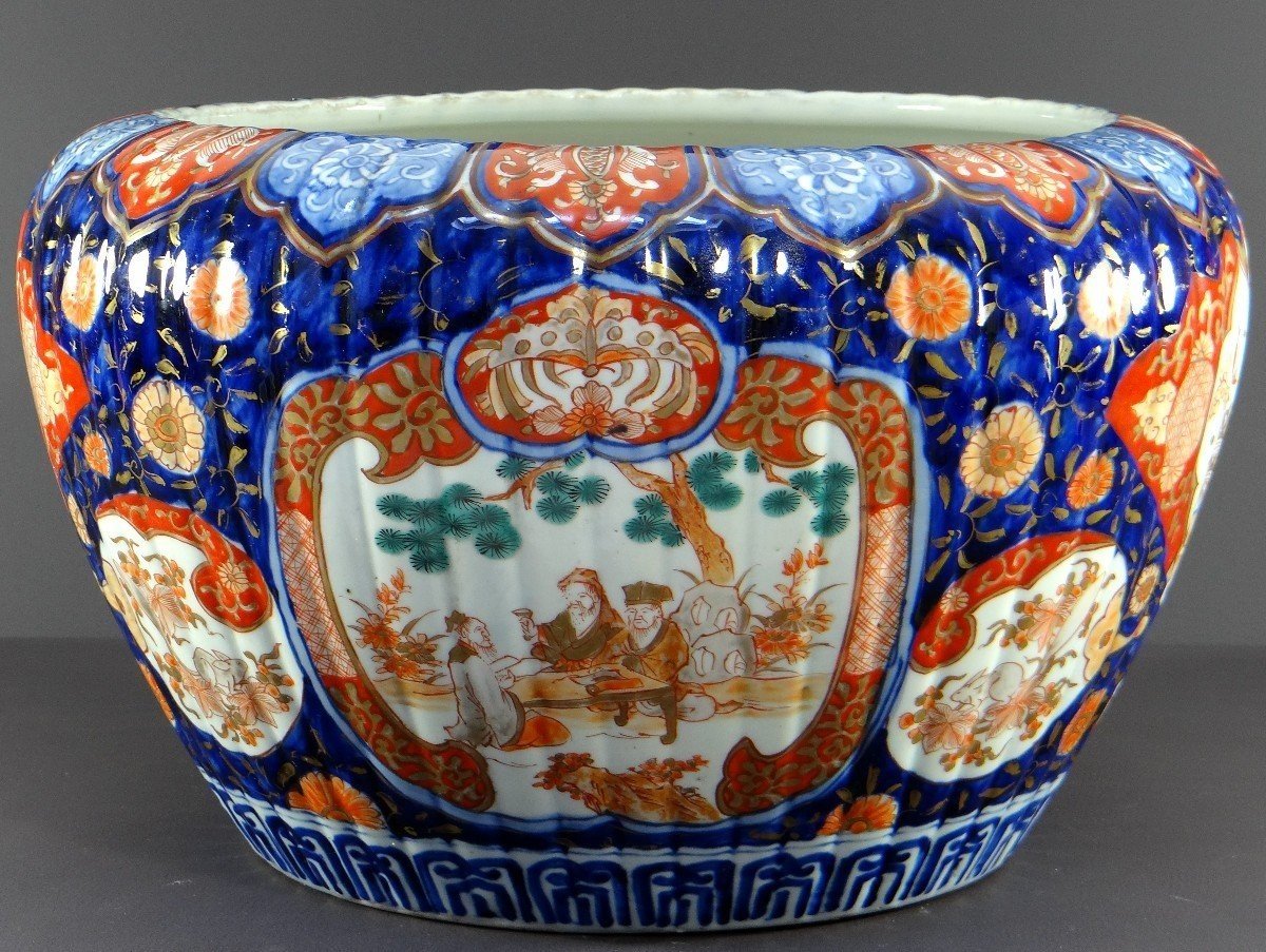 Japan, End Of The 19th Century, Meiji Era, Large Porcelain Basin With Imari Decoration. -photo-2