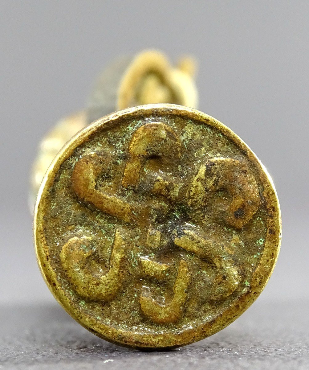 Tibet, 18th Century, Rare Buddhist Bronze Seal Decorated With Auspicious Symbols. -photo-2