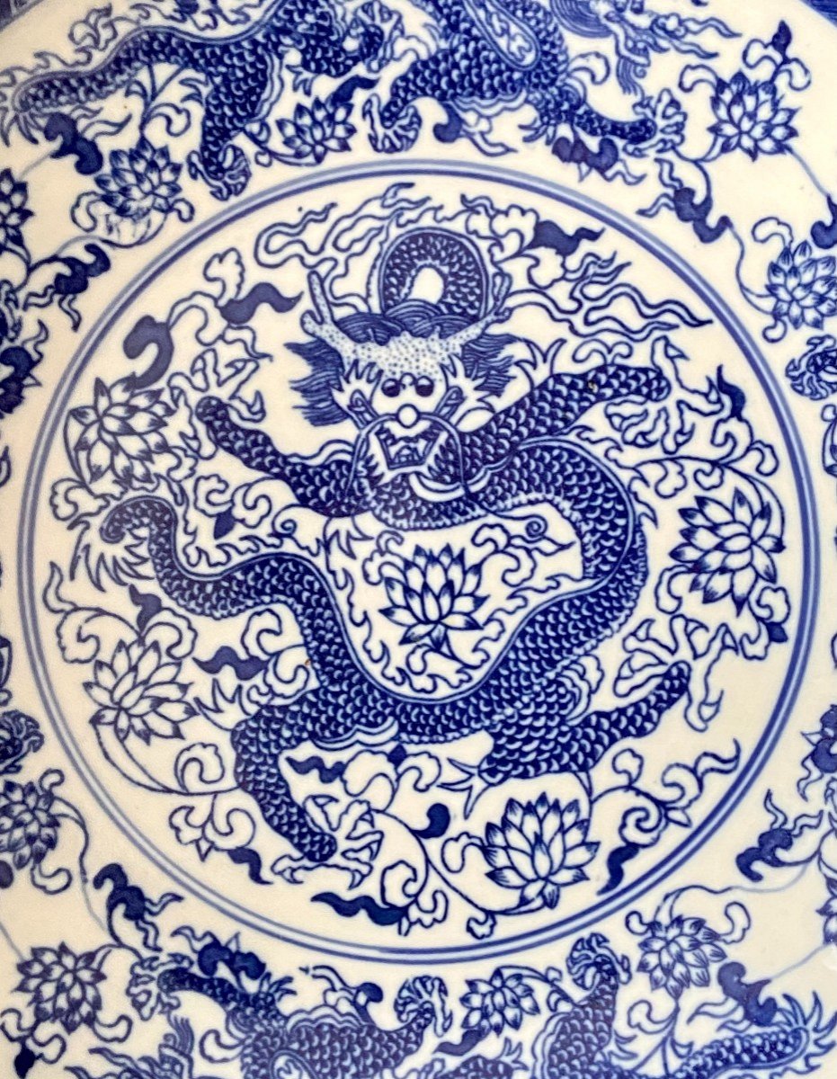 China, XXth Century, Blue White Porcelain Dish Decor Dragons Spirit Creation Th. Yongzheng.-photo-4