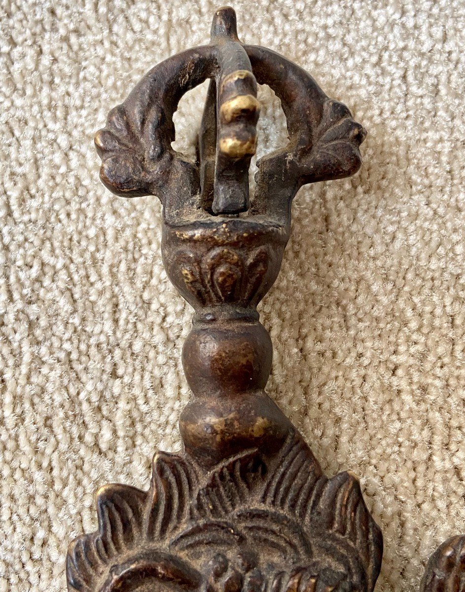 Art De l'Himalaya, Népal/tibet, Début Du XXème Siècle, Hache Cérémonielle Kartika En Bronze. -photo-3