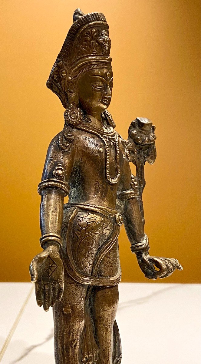 Tibet, First Half Of The 20th Century, Statuette Of Tara In Bronze.-photo-2