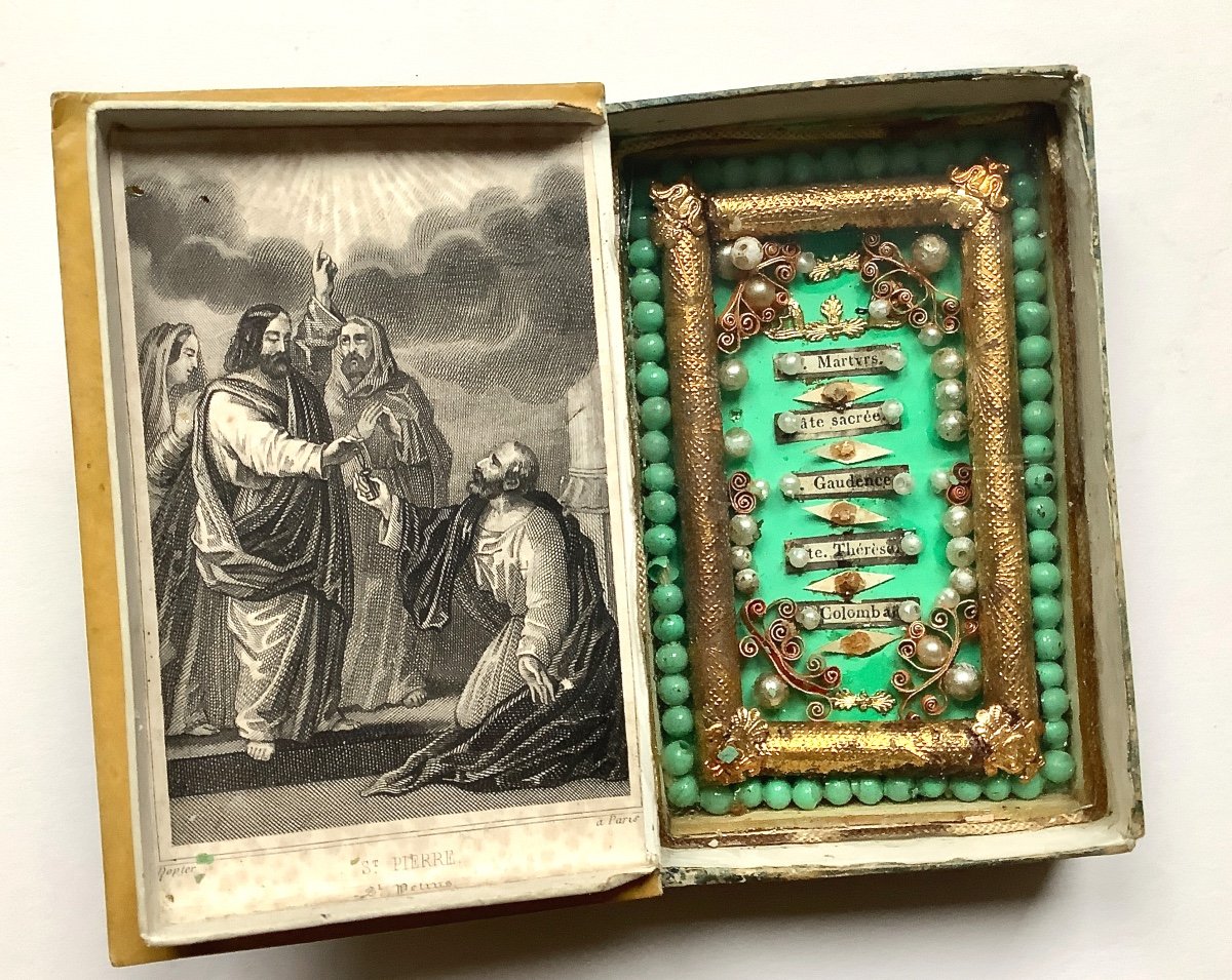 Book Shaped Reliquary Box-photo-2