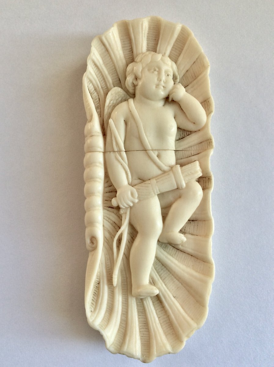 Pin Box. Ivory. 18th Century. Cupid In A Shell-photo-7