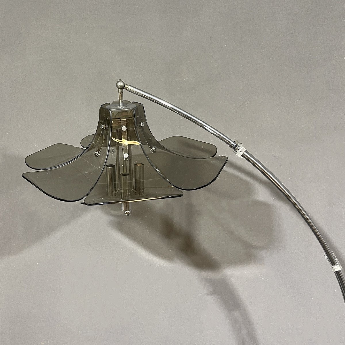 Max Ingrand Fontana Arte Arched Floor Lamp, Italy, 1970s-photo-1