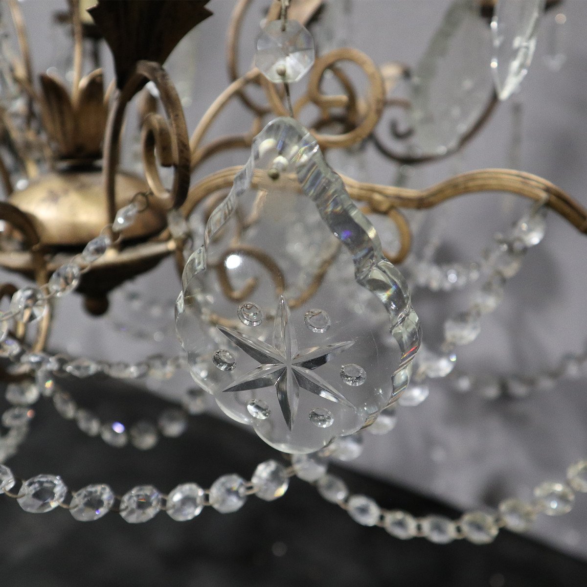 Elegant Liberty Chandelier-photo-2