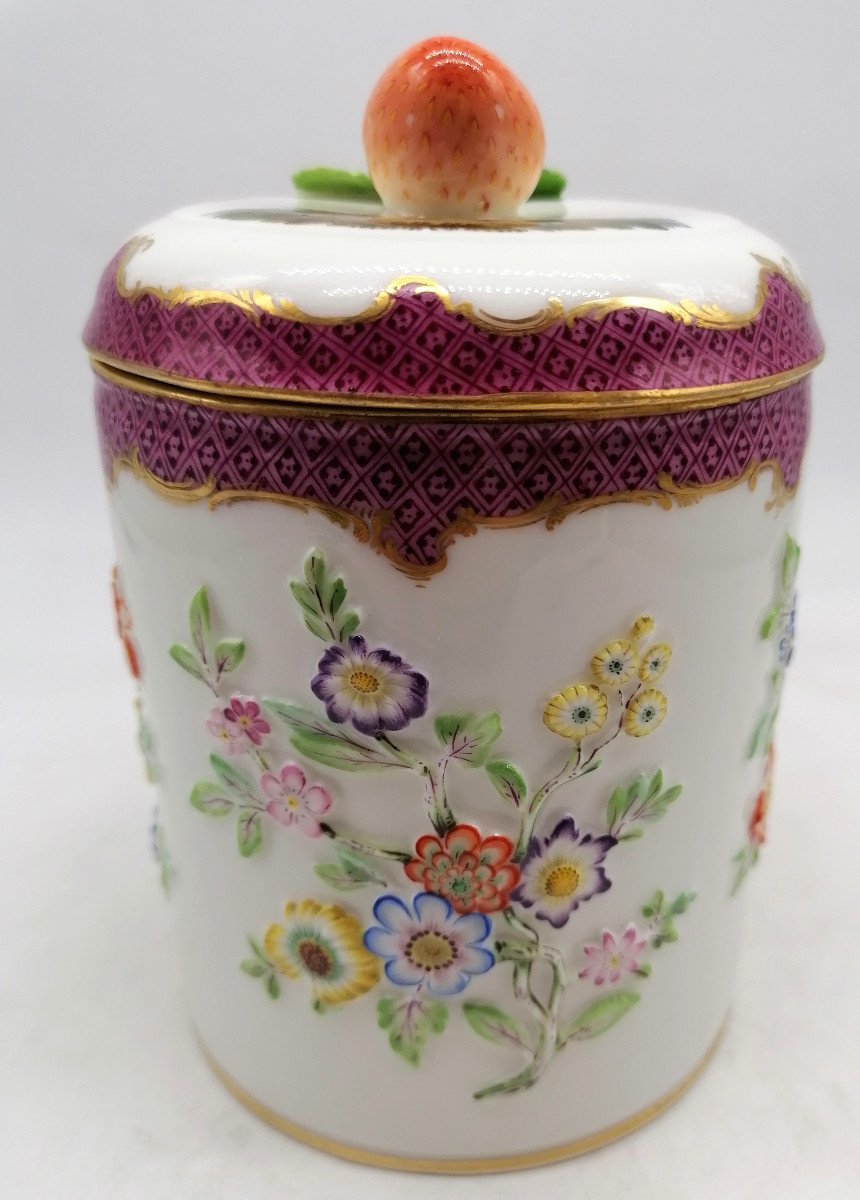 19th Century Meissen Porcelain Mug-photo-2