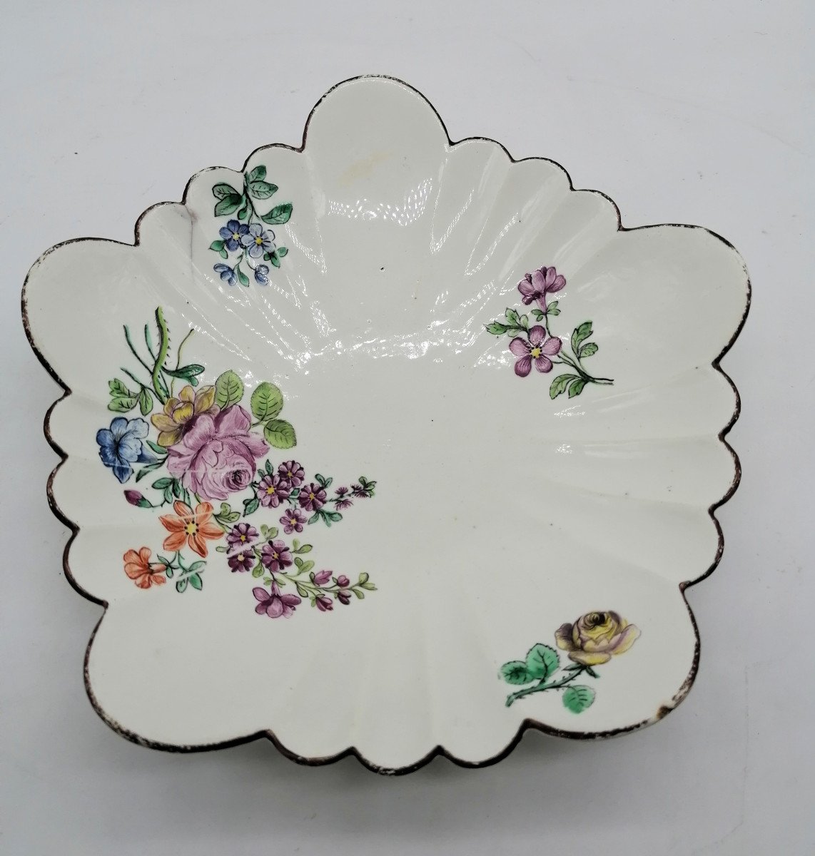 Coupelle En Porcelaine De Chantilly XIXème