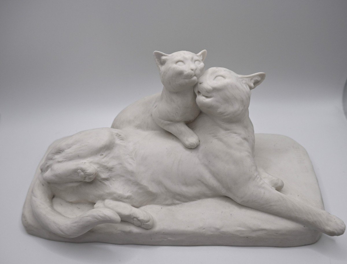 The Cat And Her Kitten, Sculpture In Sèvres Biscuit, 1905