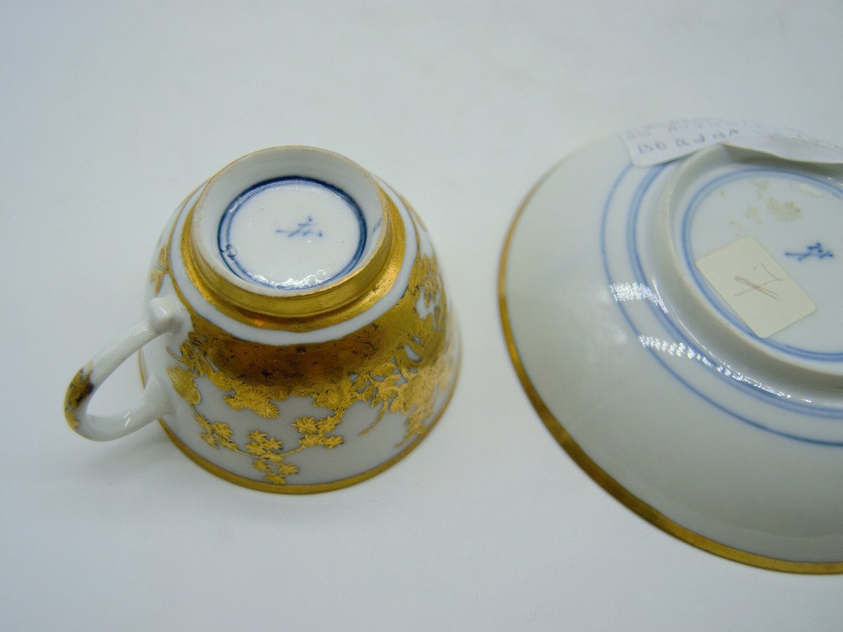 Meissen Cup XVIIIth - Gold Decor From Augsburg-photo-4