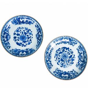 Pair Of Chinese Porcelain Plates "madame De Pompadour" Qianlong