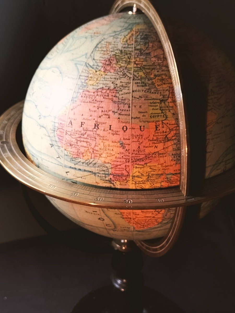 Terrestrial Globe, 1930s, Turned Wooden Base-photo-1