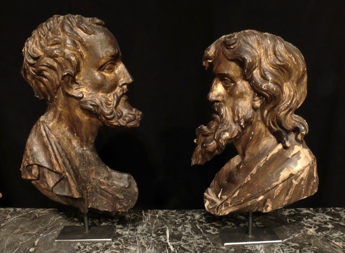 Two Profiles Of A Man Forming A Pendant In Carved, Gilded And Patinated Wood. Italy, 17th Century.-photo-2