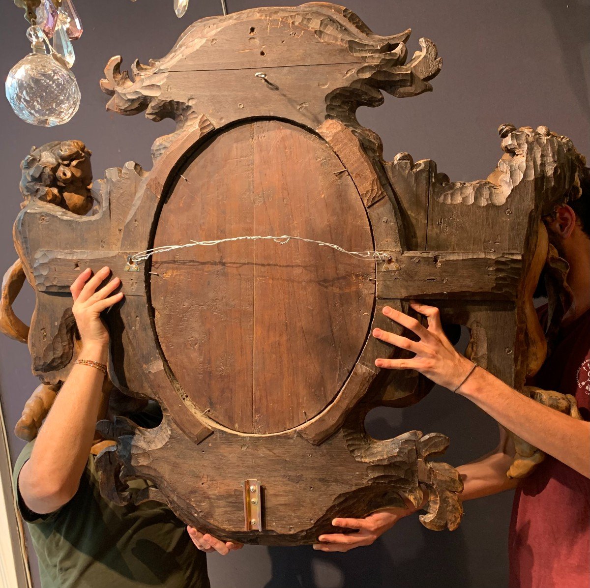 Large Mirror In Natural Wood Carved With Two Putti. South Of Italy. 18th Century.-photo-5