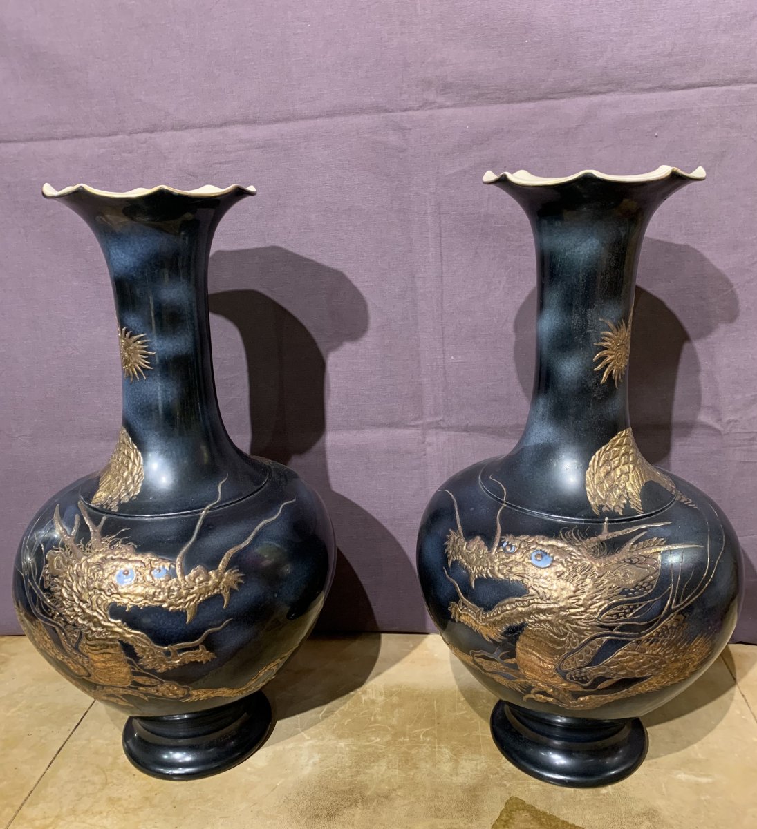 Pair Of Large Vases From Japan. Nineteenth