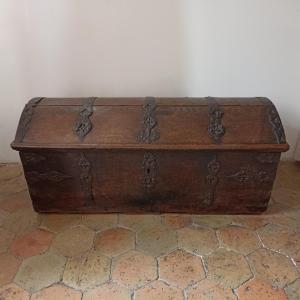 17th Century Oak Chest