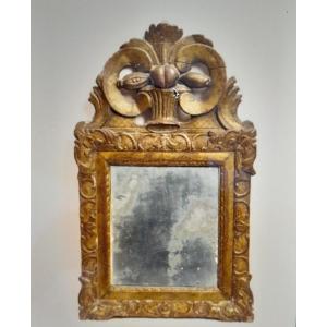 Miroir en bois doré XVIII è