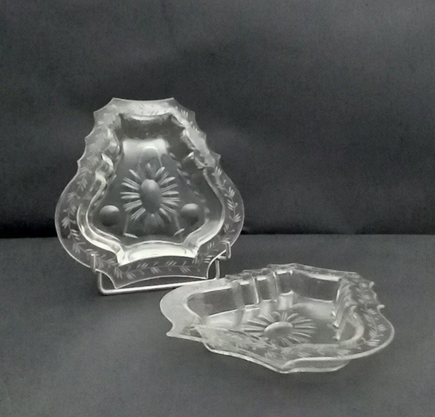 Pair Of Cut Glass Ravioli _ 18th