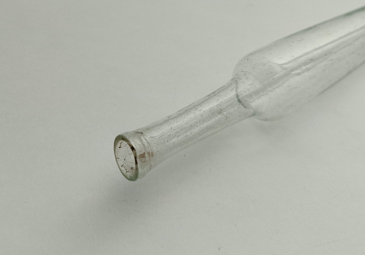 Glass Sample Bottle_18th Century-photo-2