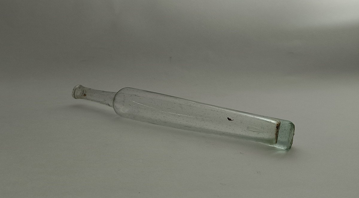 Glass Sample Bottle_18th Century-photo-4