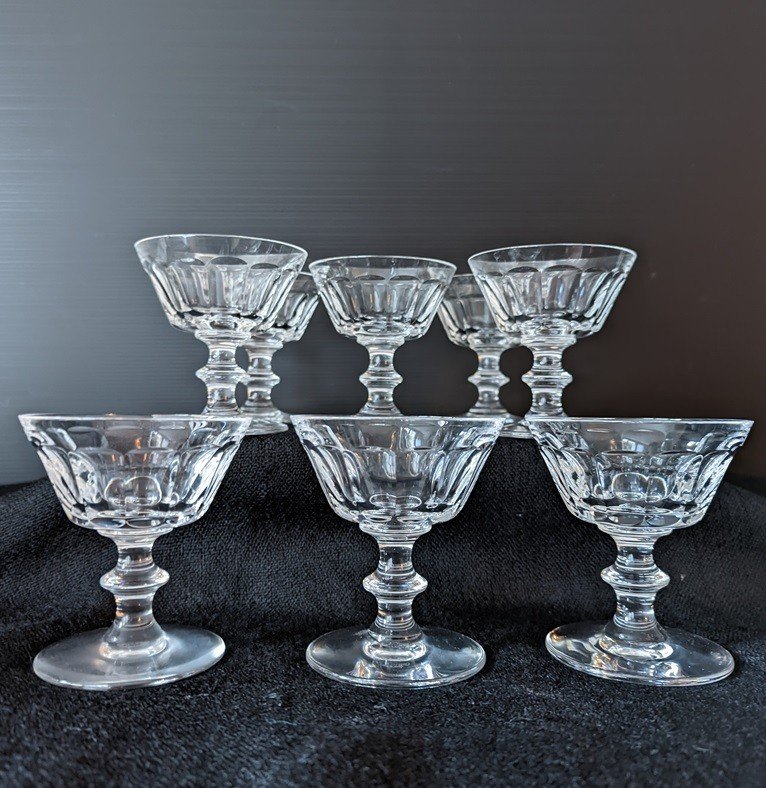 Eight Champagne Glasses Caton De Saint Louis