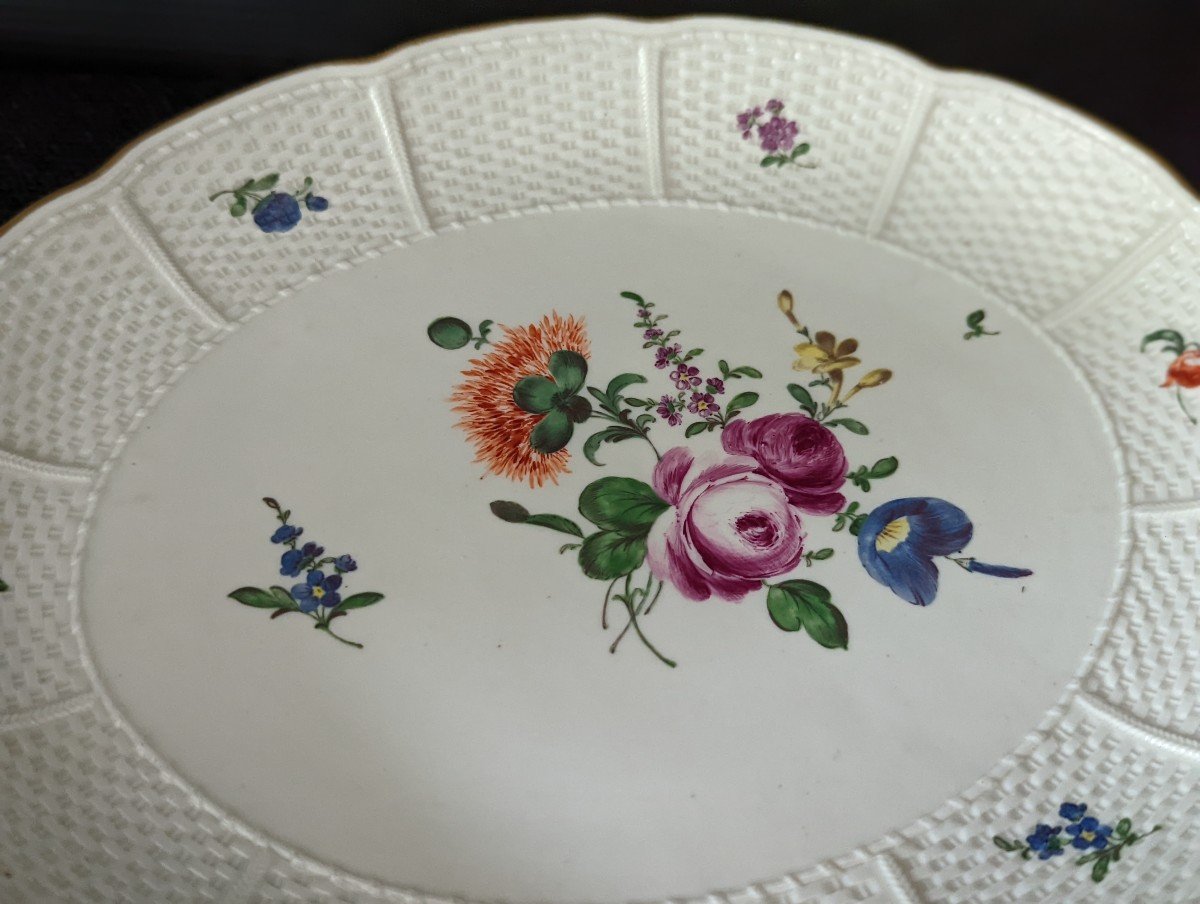 Fine Porcelain Dish From Frankhental 18th.-photo-4