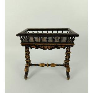 Dollhouse Table_napoleon III