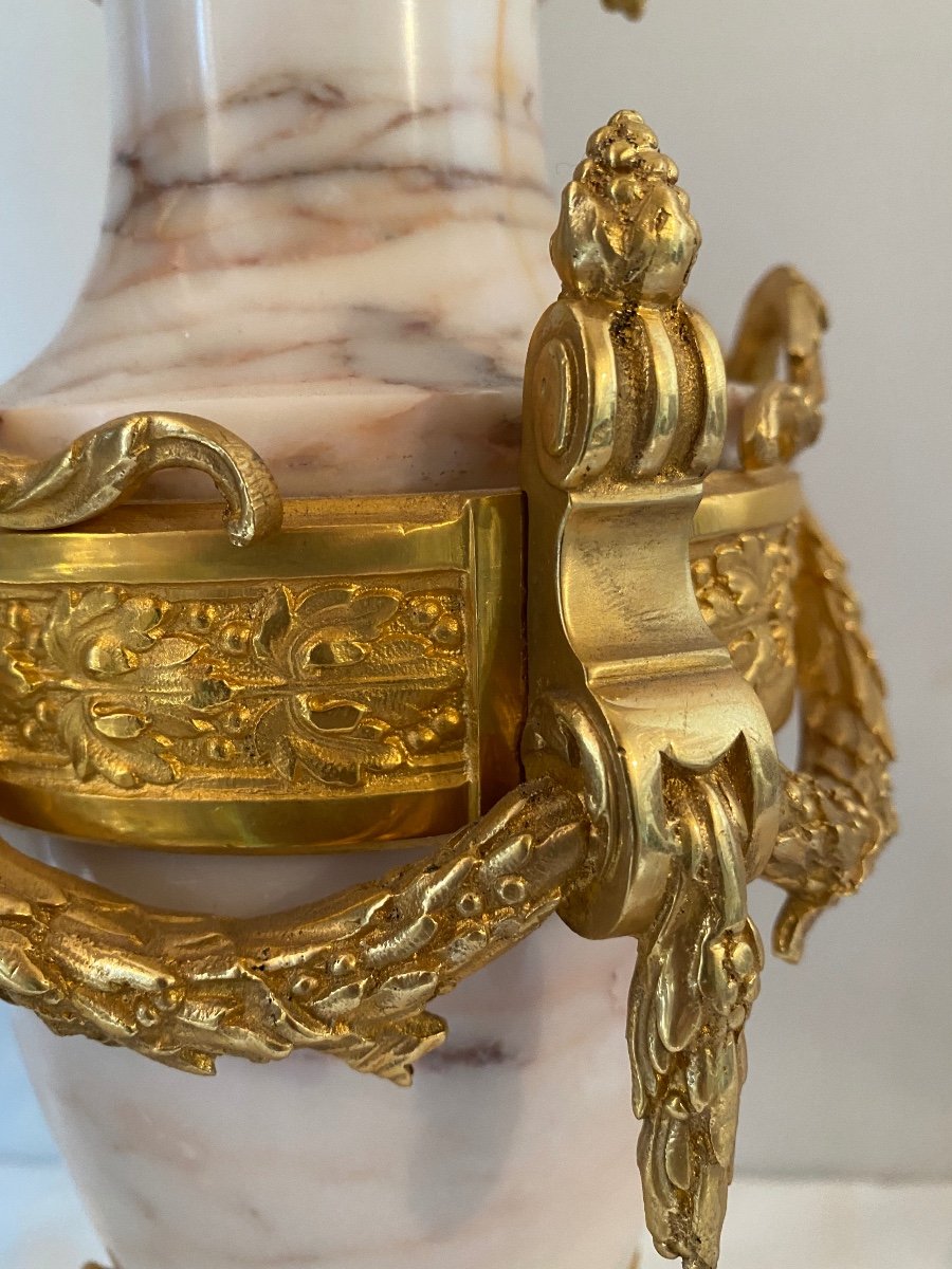 Pair Of Marble And Gold Bronze Cassolette. Ref: Ch 22-photo-3