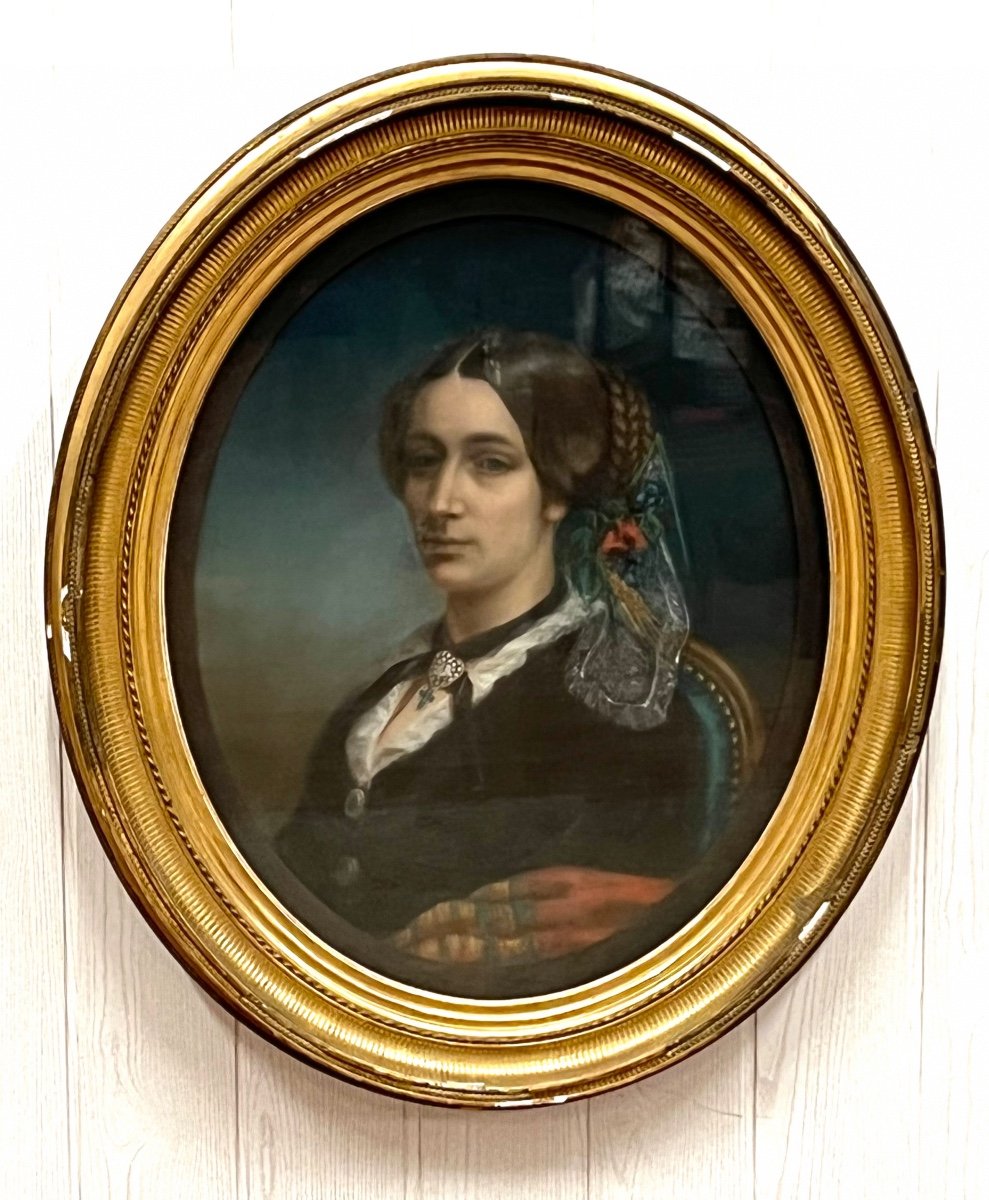 Portrait De Jeune Femme