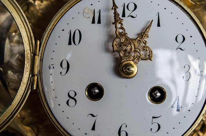 Cartel Wall Clock - Hv1843-photo-4