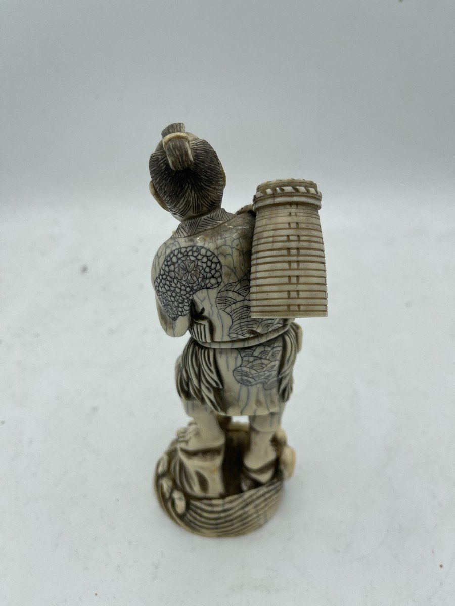 Ivory Okimono Depicting A Fisherman-photo-3