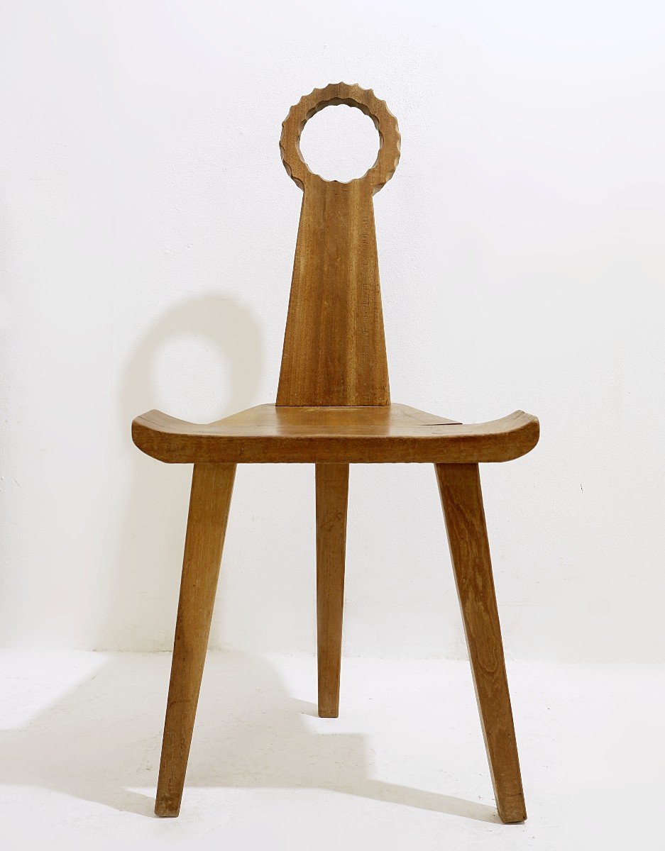 Mid-century Chair In Carved Wood, Tripod Base. Brutalist Work-photo-4