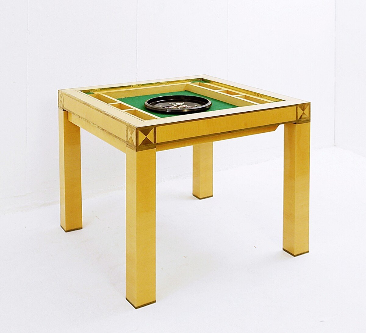 Table de jeu en bois laqué crème et laiton par Jean-Claude Mahey - France 1970-photo-3