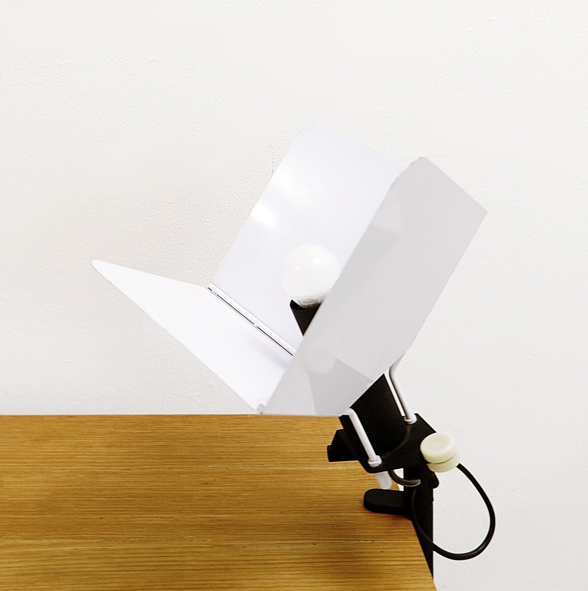 Triedro Clamp Lamp By Joe Colombo For Stilnovo - 1970s-photo-5