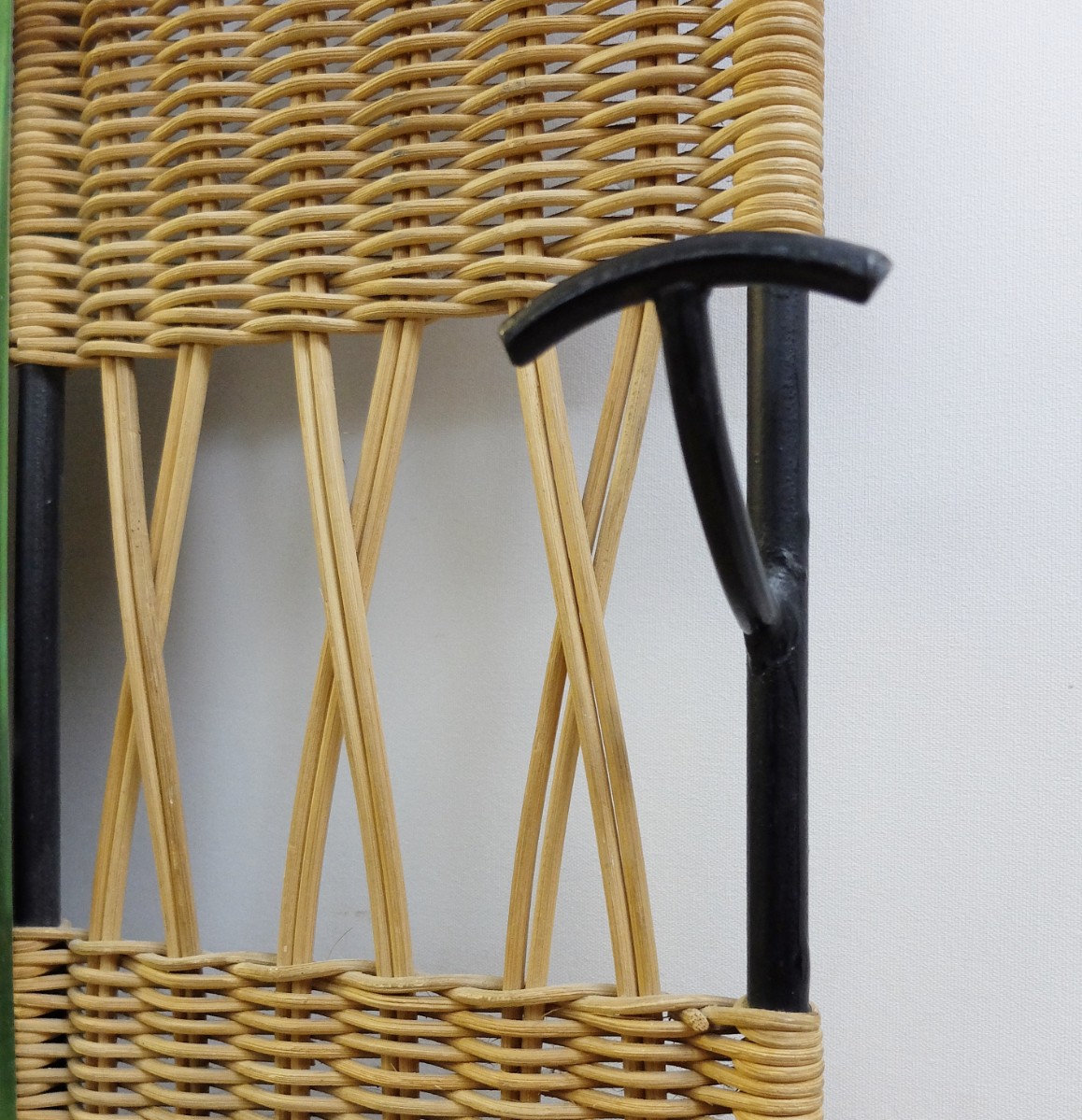 Rattan Coat Rack Woven And Metal Black With Mirror-photo-3