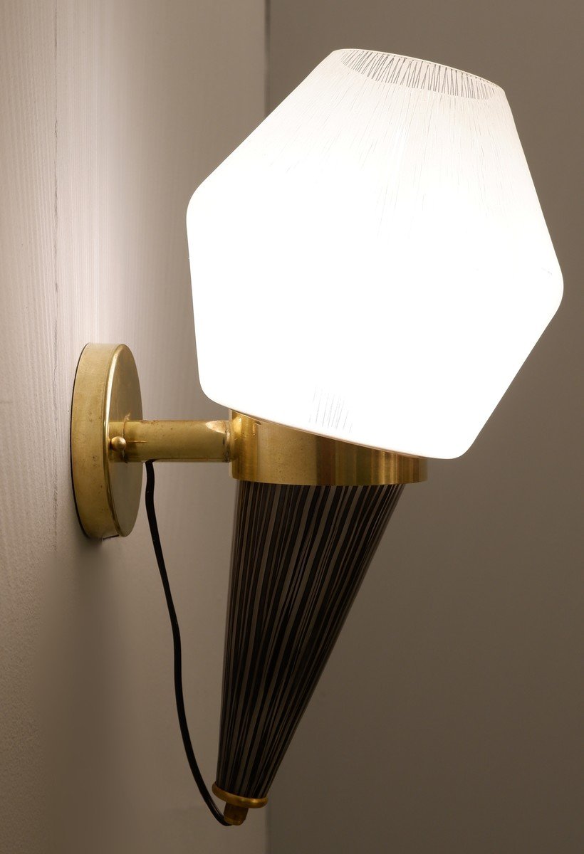 Pair Of Italian Torch Wall Lights In Brass And Glass-photo-4