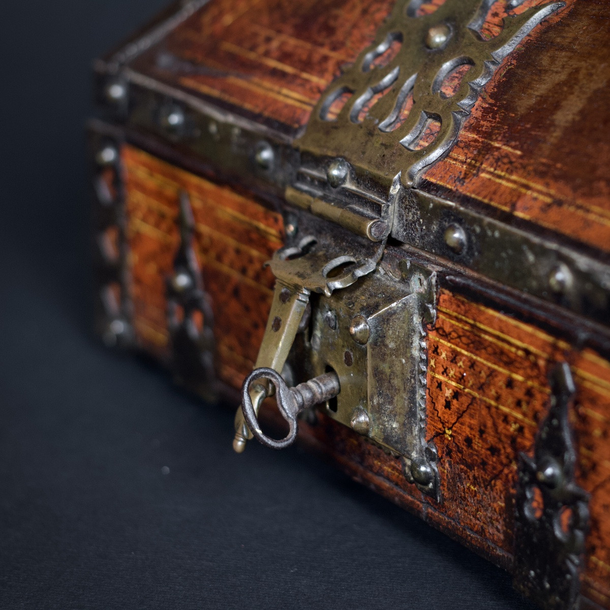 Kerala Wedding Casket, Polychrome Lacquered Wood And Ironwork, India, 19th Century -photo-6