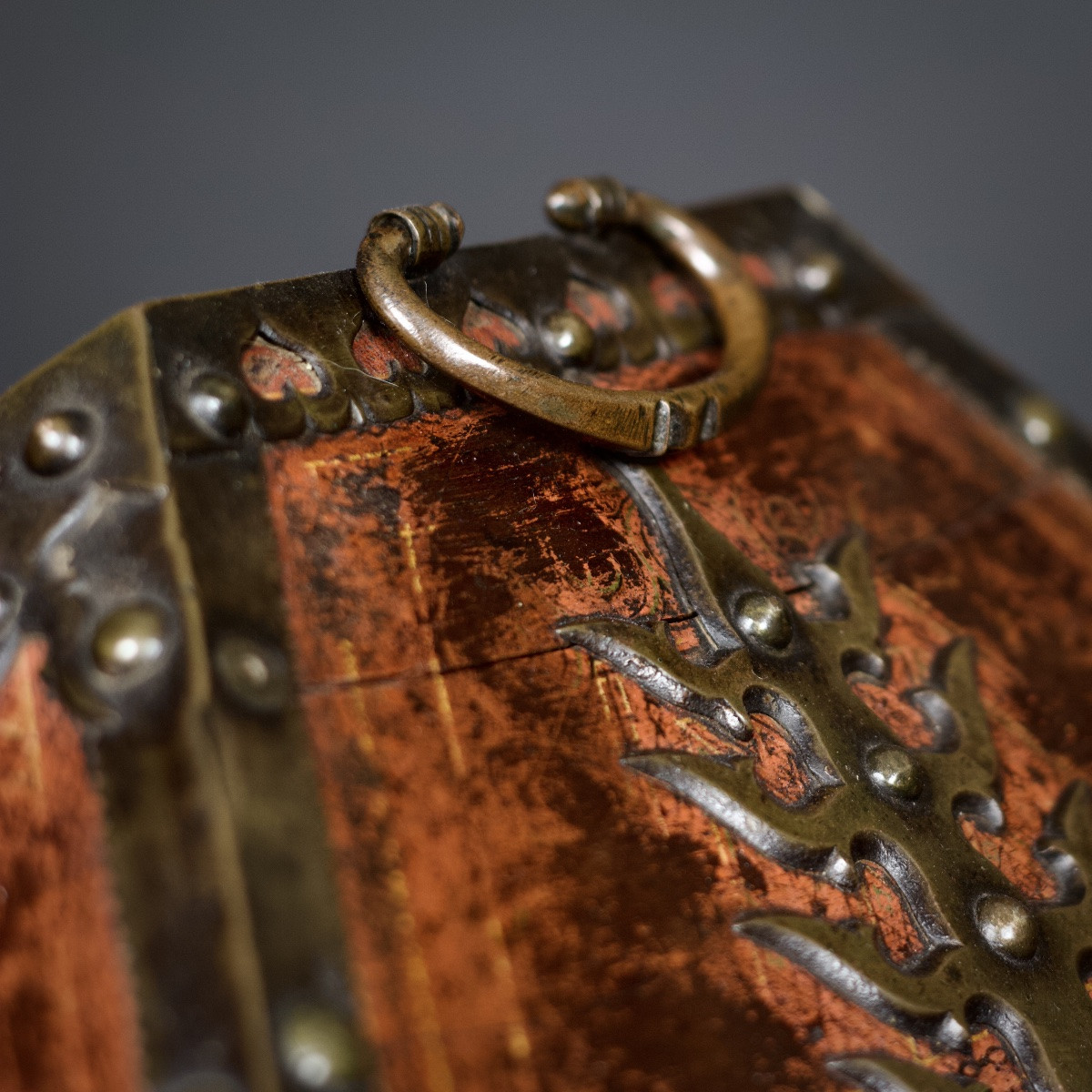 Coffret De Mariage Du Kerala, Bois Polychrome Laqué Et Ferrures , Inde,  XIXe Siècle -photo-7