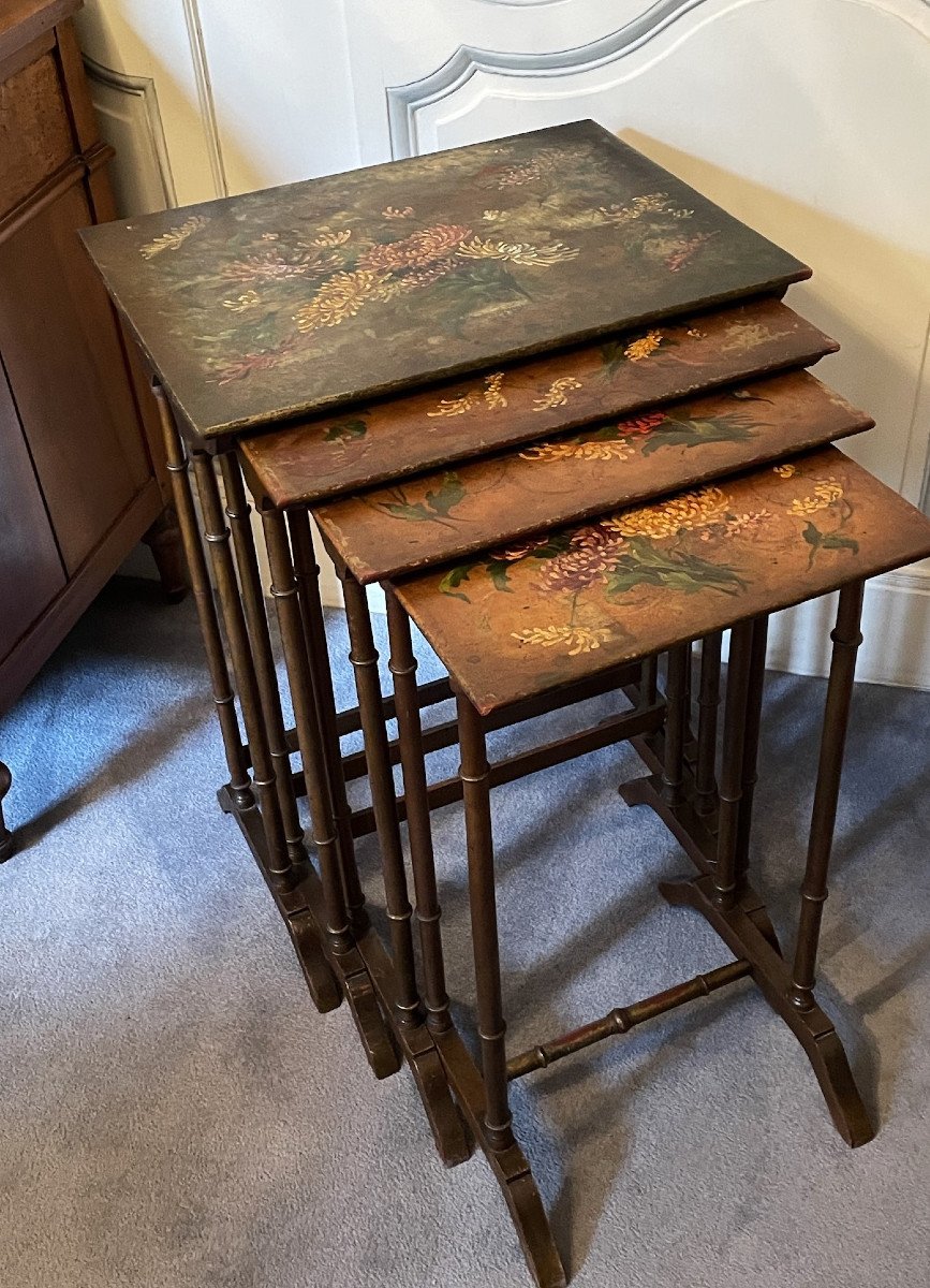 Set Of Four Nesting Tables With Floral Decoration Circa 1900-photo-1