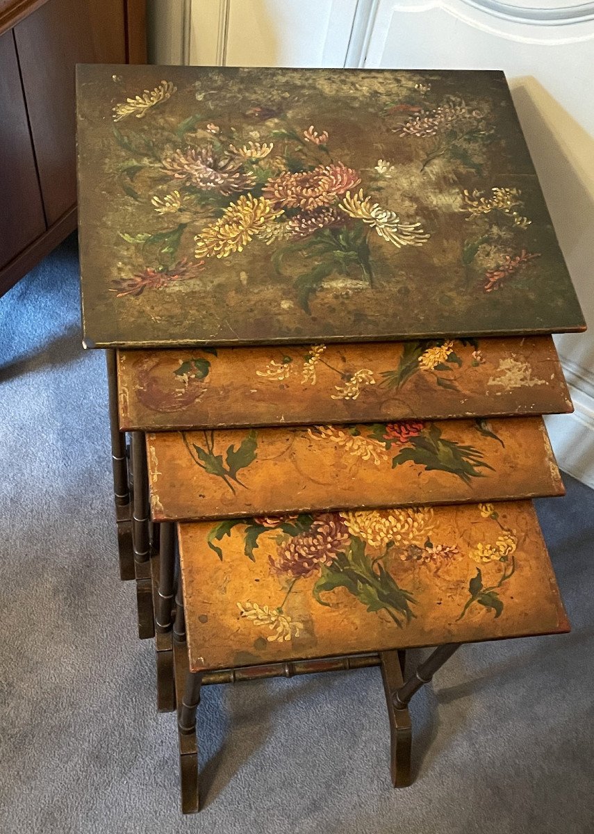 Set Of Four Nesting Tables With Floral Decoration Circa 1900-photo-2